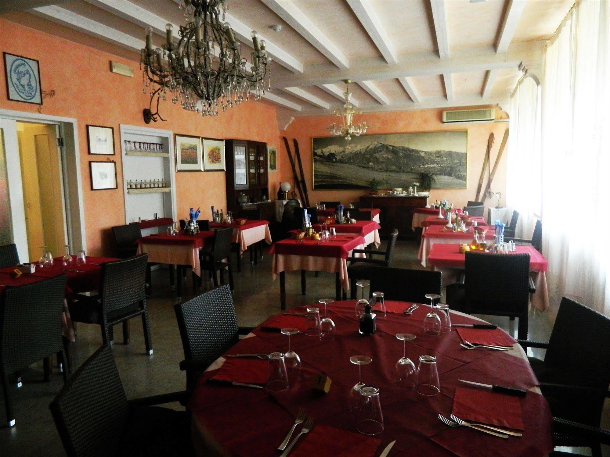 Piccolo Hotel Lizzano In Belvedere Esterno foto