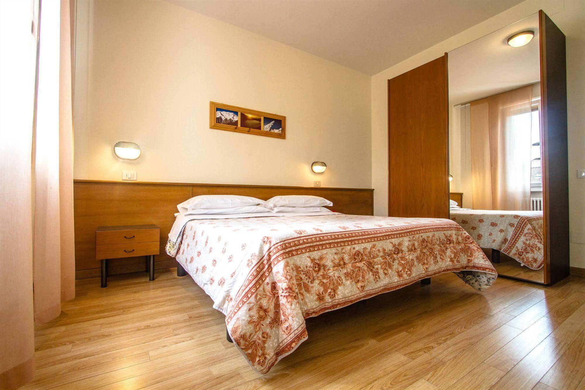 Piccolo Hotel Lizzano In Belvedere Esterno foto